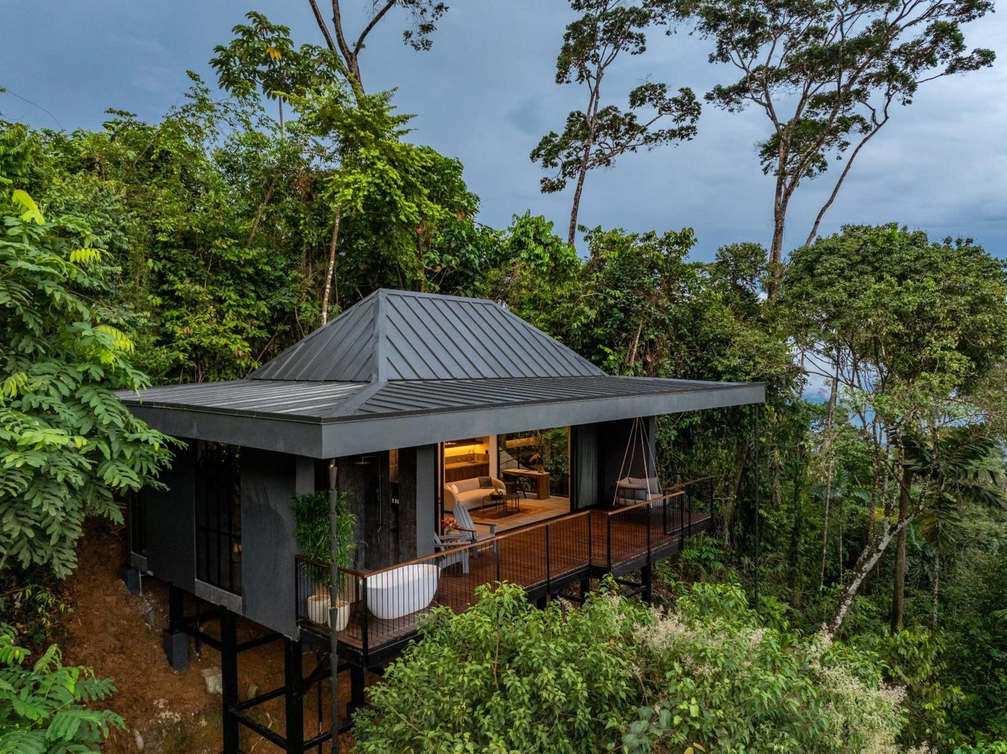 Rancho Pacifico - Boutique Hotel For Adults Увита Экстерьер фото